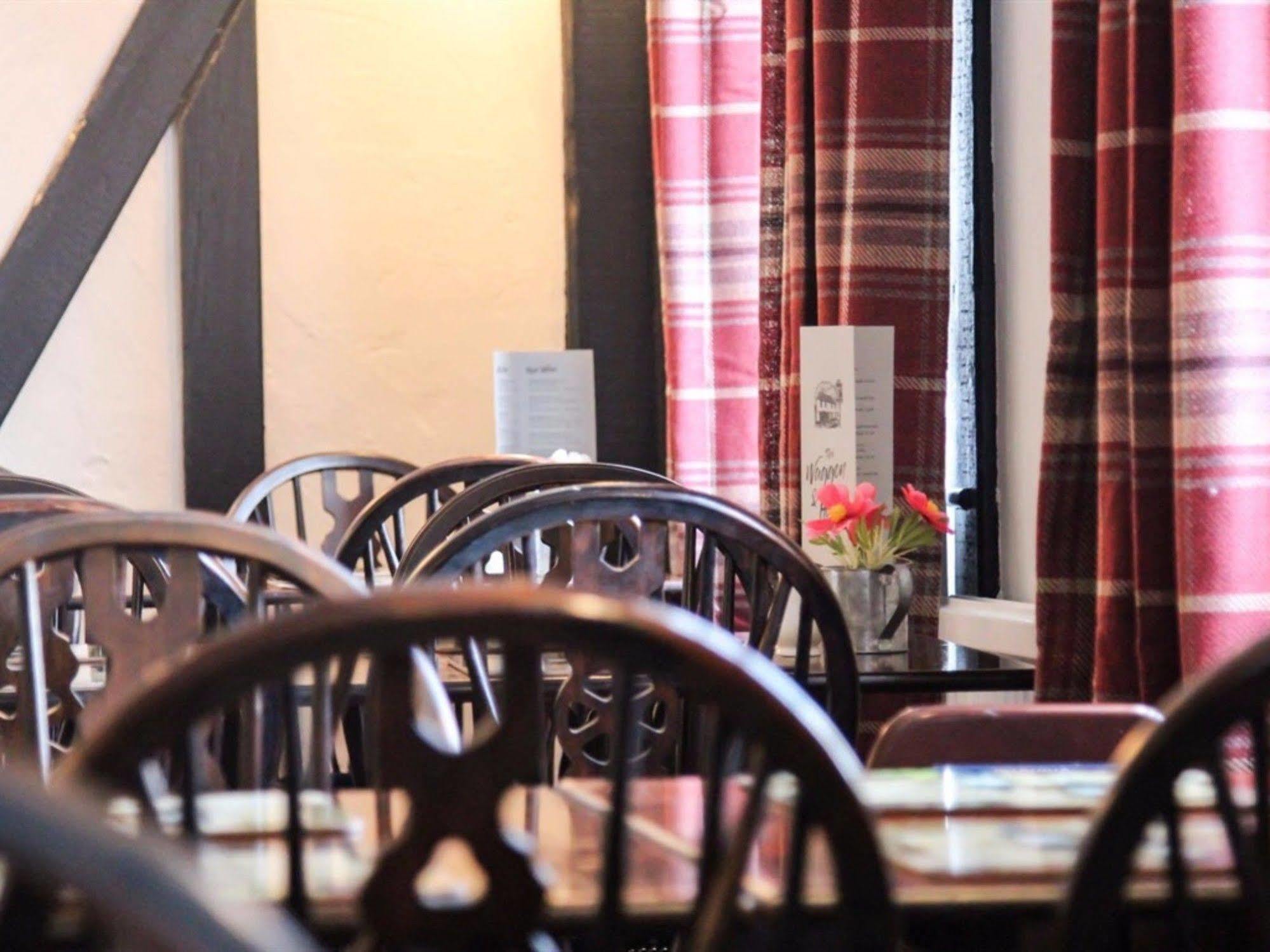 מלון Great Yeldham The Waggon And Horses מראה חיצוני תמונה